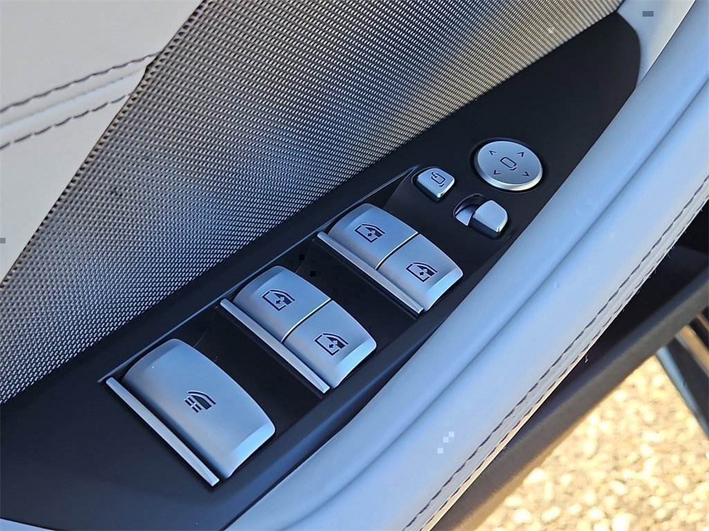 Used 2023 BMW M8 Competition w/ Driving Assistance Package image 30