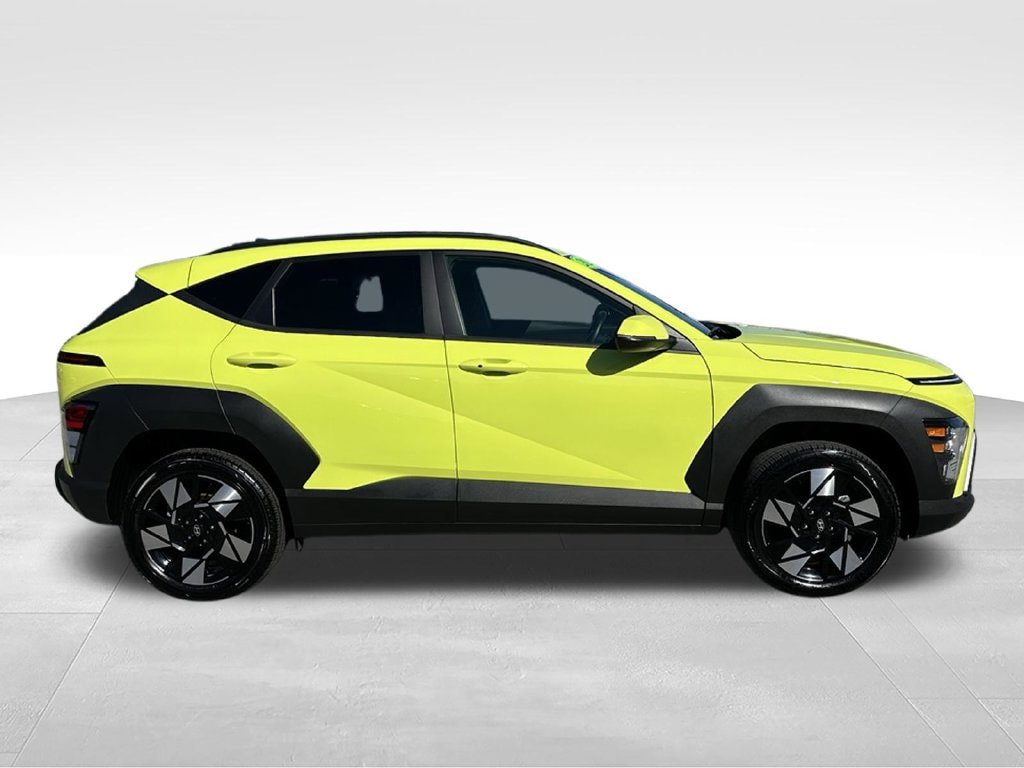Used 2025 Hyundai Kona SEL AWD/4WD image 8