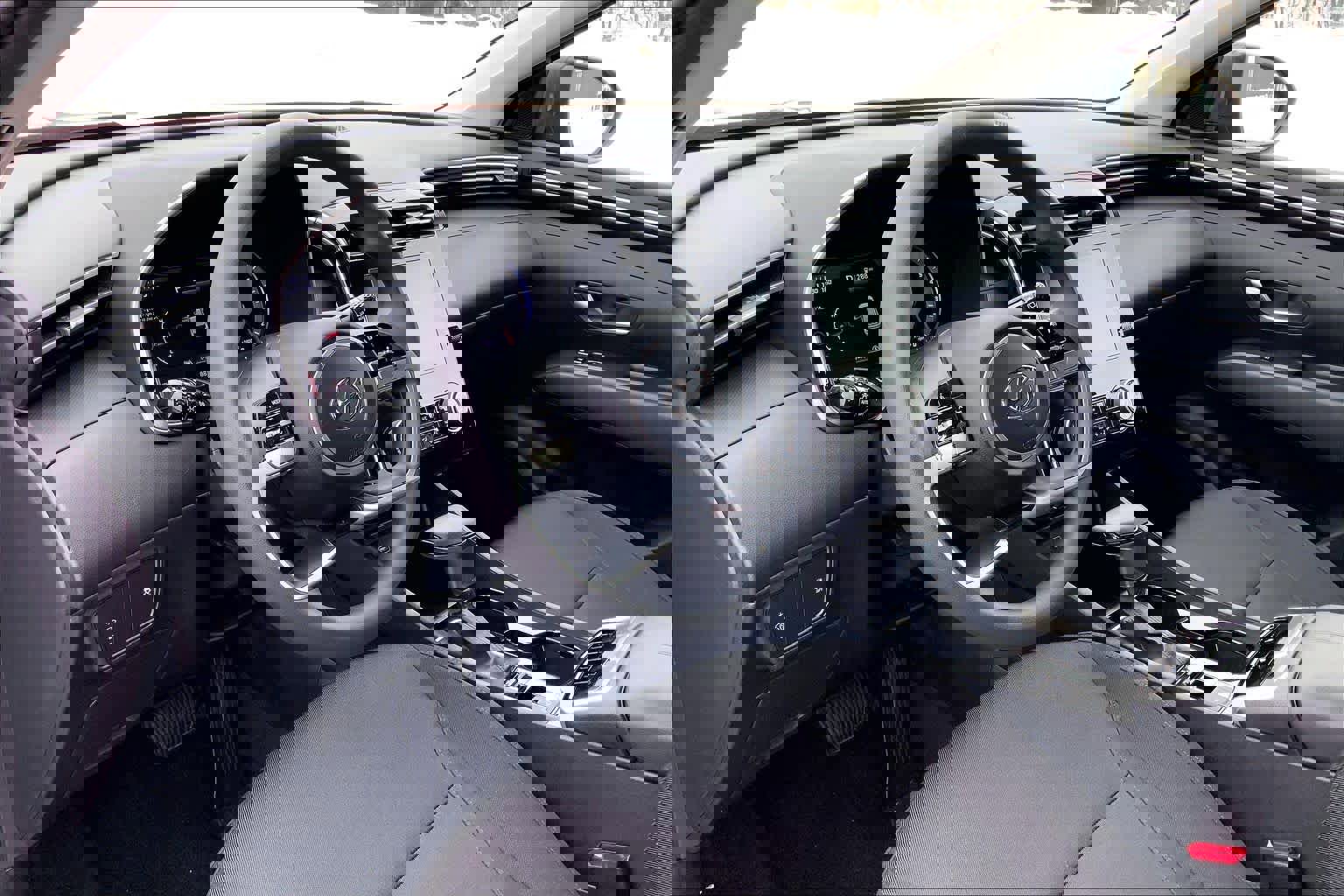 Used 2022 Hyundai Tucson SEL w/ Cargo Package image 18