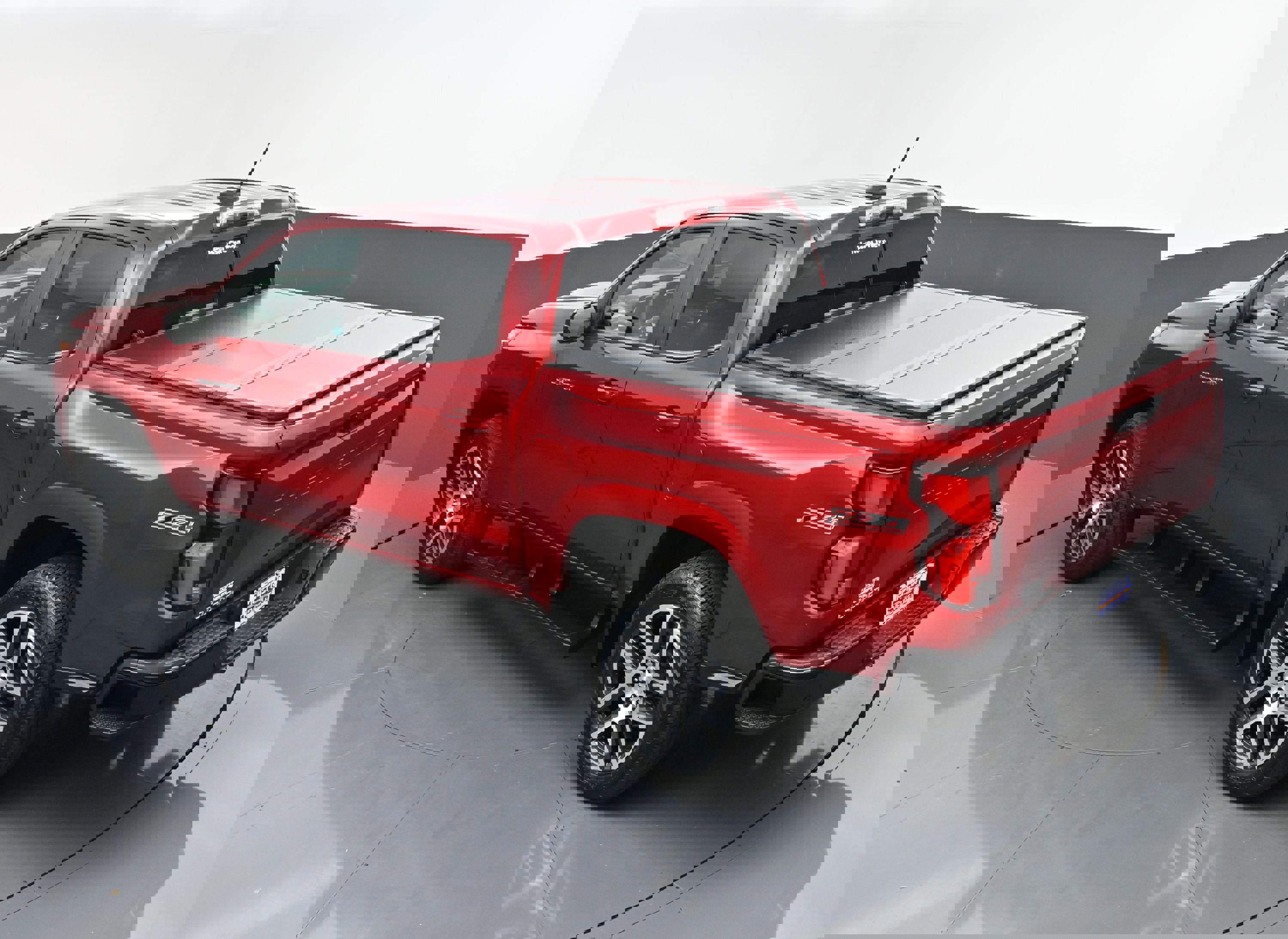 Used 2024 Chevrolet Colorado Z71 w/ Z71 Convenience Package 2 image 48