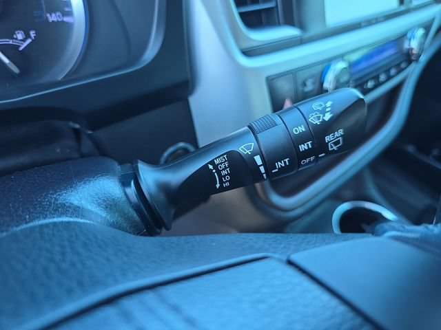 Used 2018 Toyota Highlander FWD V6 image 24