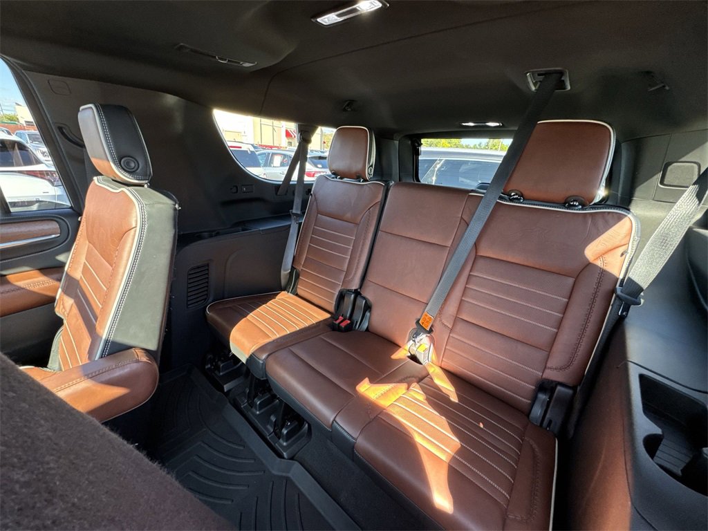 Used 2024 GMC Yukon XL Denali Ultimate image 24