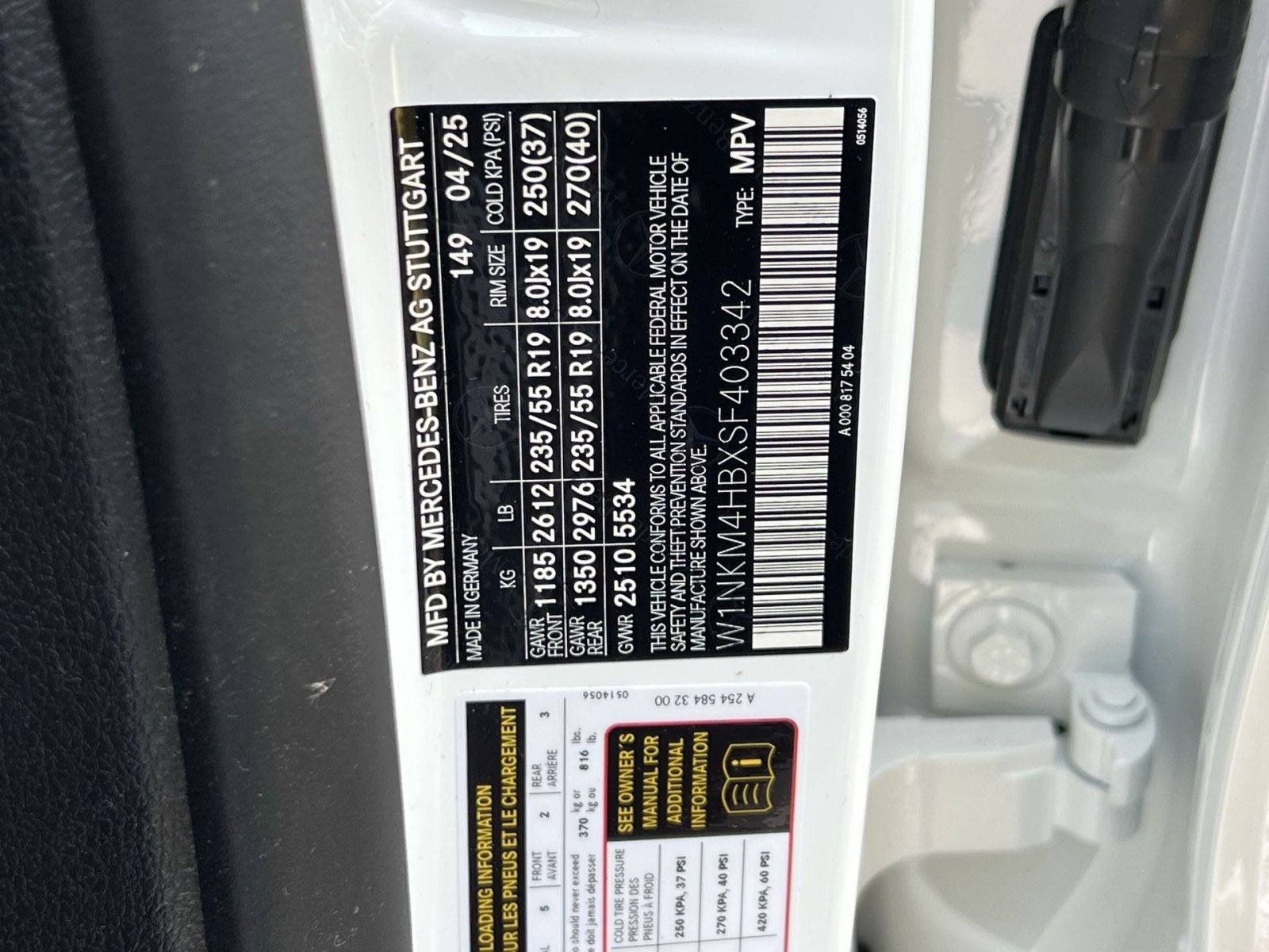 Certified 2025 Mercedes-Benz GLC 300 4MATIC image 35