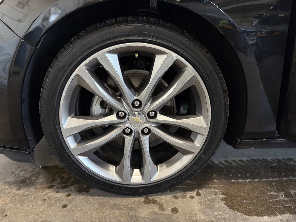 Used 2023 Chevrolet Malibu LT image 30