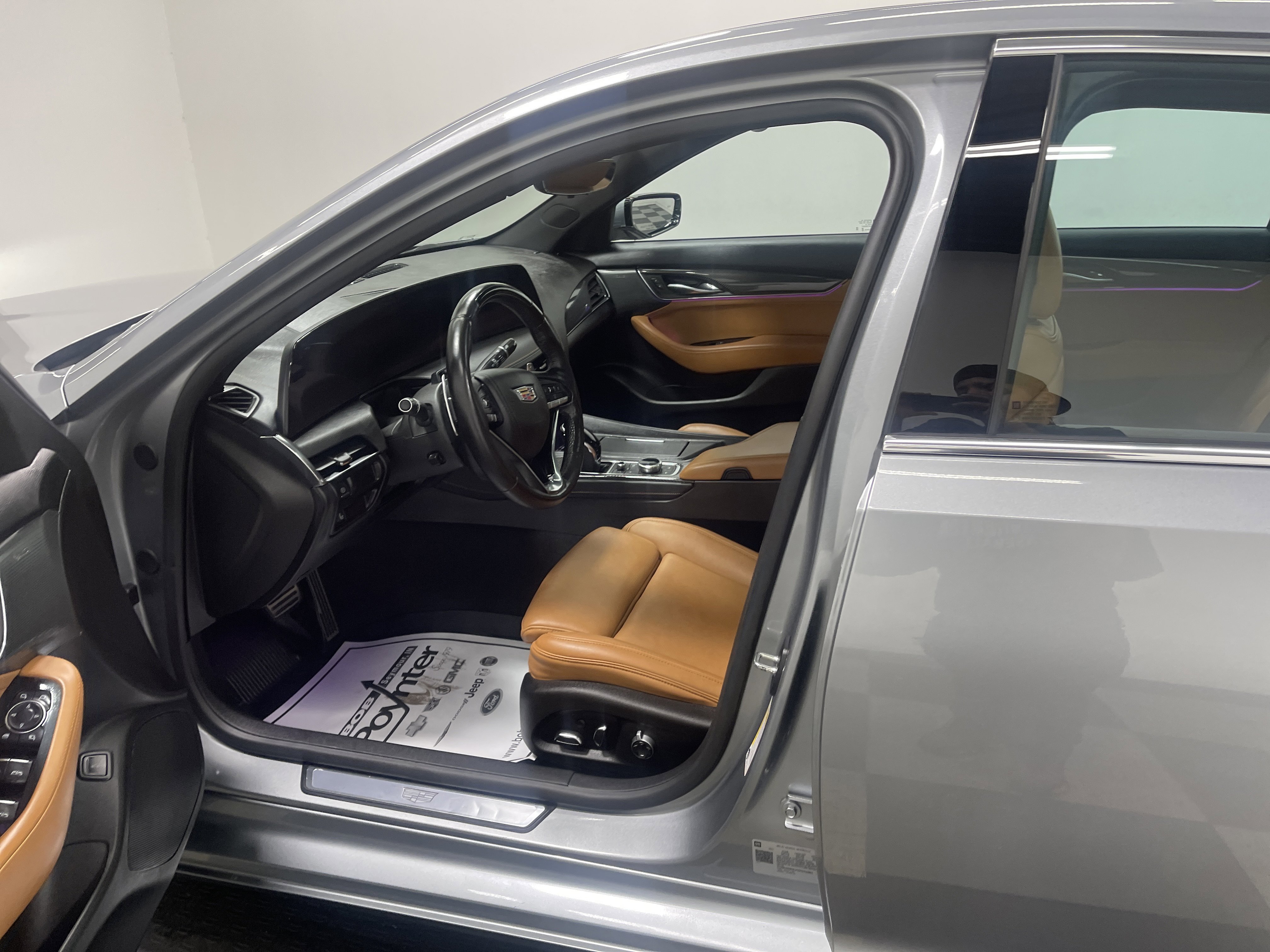 Used 2025 Cadillac CT5 Premium Luxury w/ Platinum Package image 9