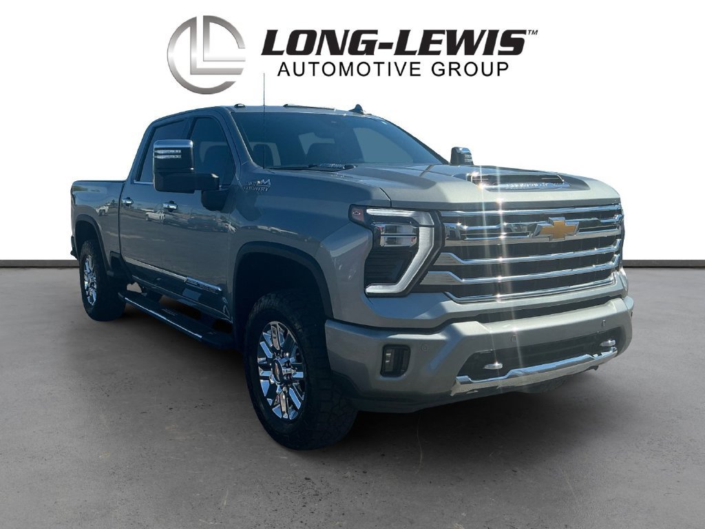 Used 2024 Chevrolet Silverado 2500 High Country w/ High Country Premium Package AWD/4WD image 10