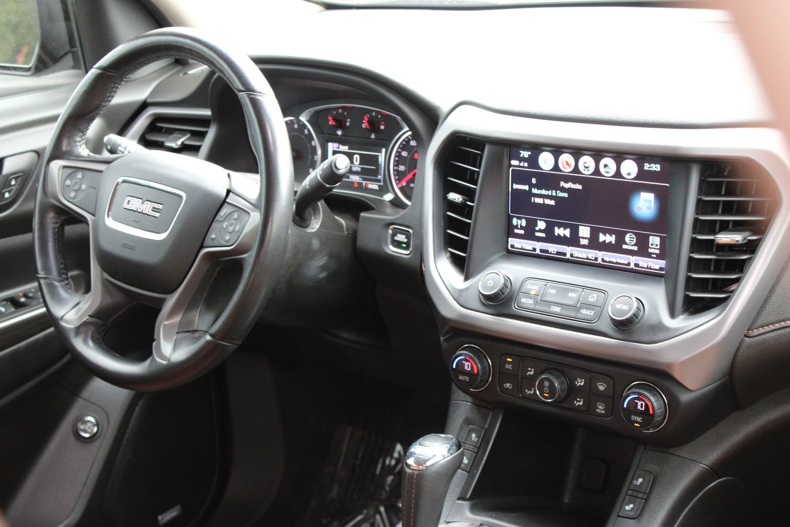Used 2019 GMC Acadia SLT AWD/4WD image 25