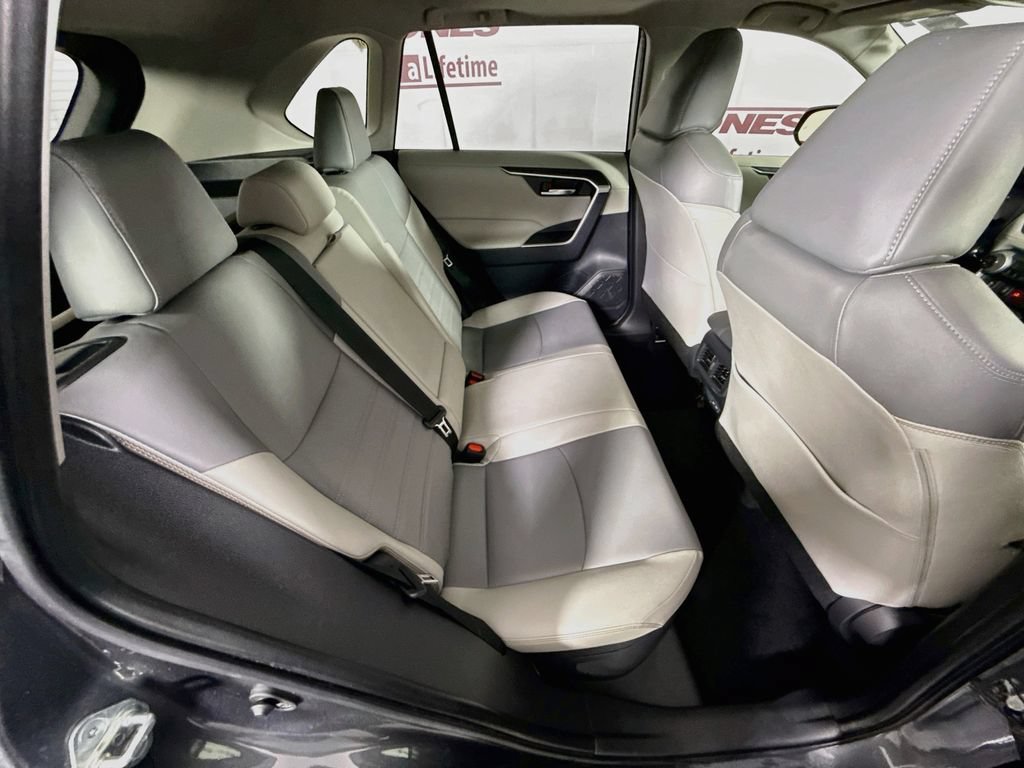Certified 2023 Toyota RAV4 XLE Premium AWD/4WD image 30