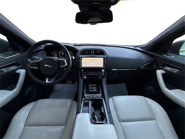 Used 2017 Jaguar F-PACE First Edition image 30