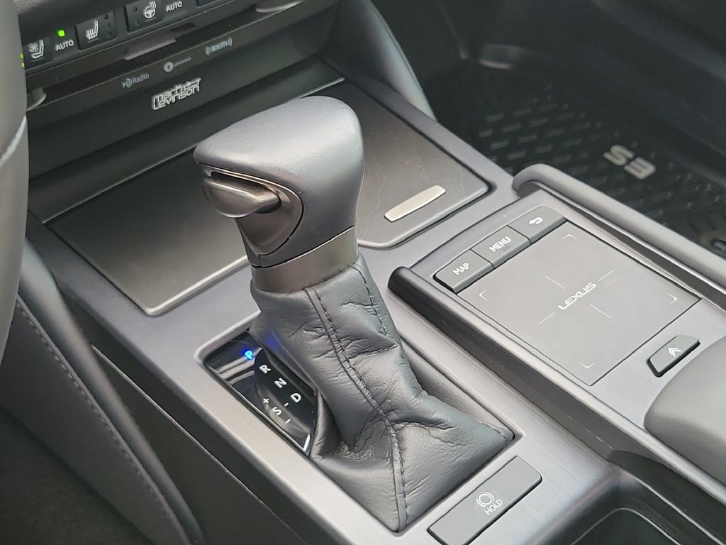 Used 2022 Lexus ES 350 Ultra Luxury FWD image 25