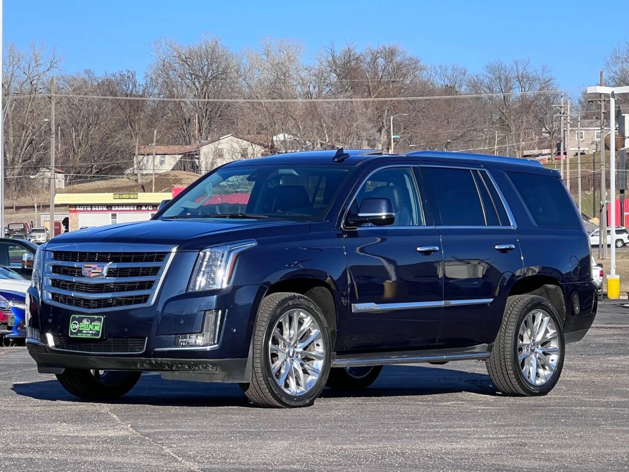 Used 2020 Cadillac Escalade Luxury AWD/4WD image 3