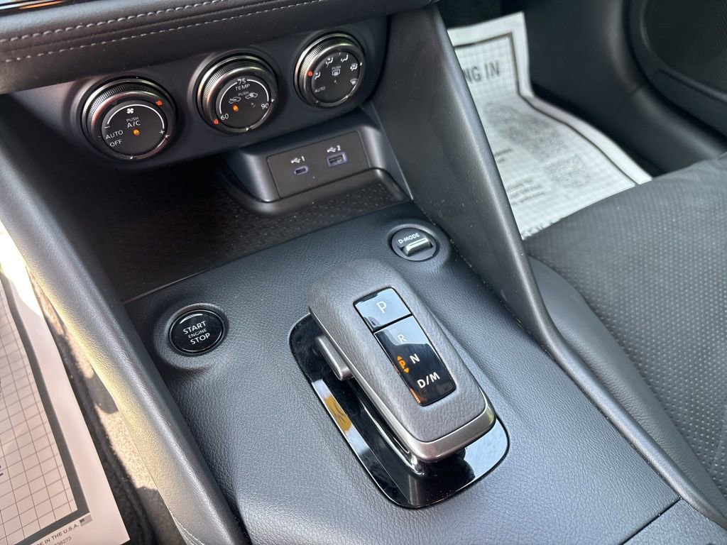 Used 2024 Nissan Z Performance w/ Floor Mat Package image 22