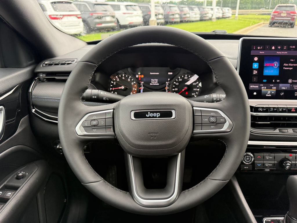 New 2026 Jeep Compass Latitude AWD/4WD image 9