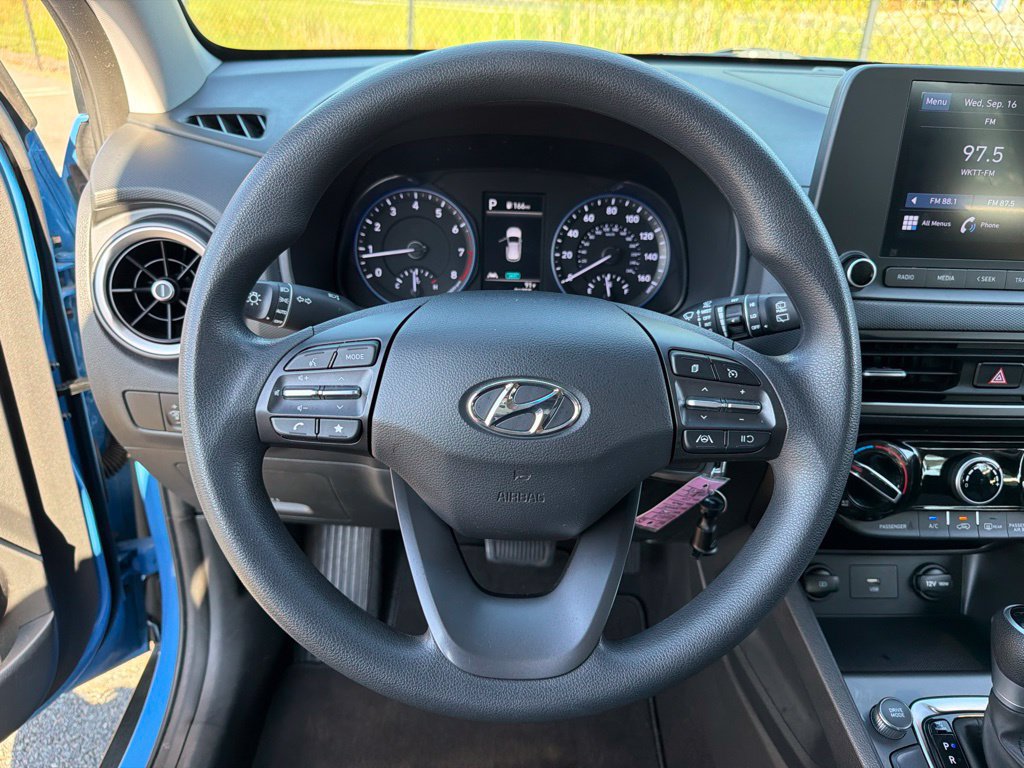 Used 2022 Hyundai Kona SE w/ Cargo Package AWD/4WD image 19