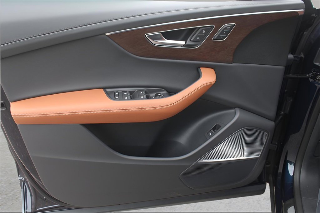 New 2025 Audi Q8 Prestige image 10