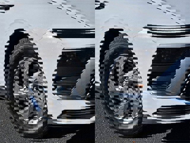 Certified 2025 Hyundai Sonata SE image 9