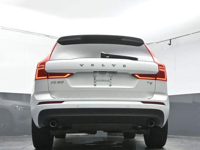 Used 2019 Volvo XC60 T5 Momentum w/ Premium Package image 37