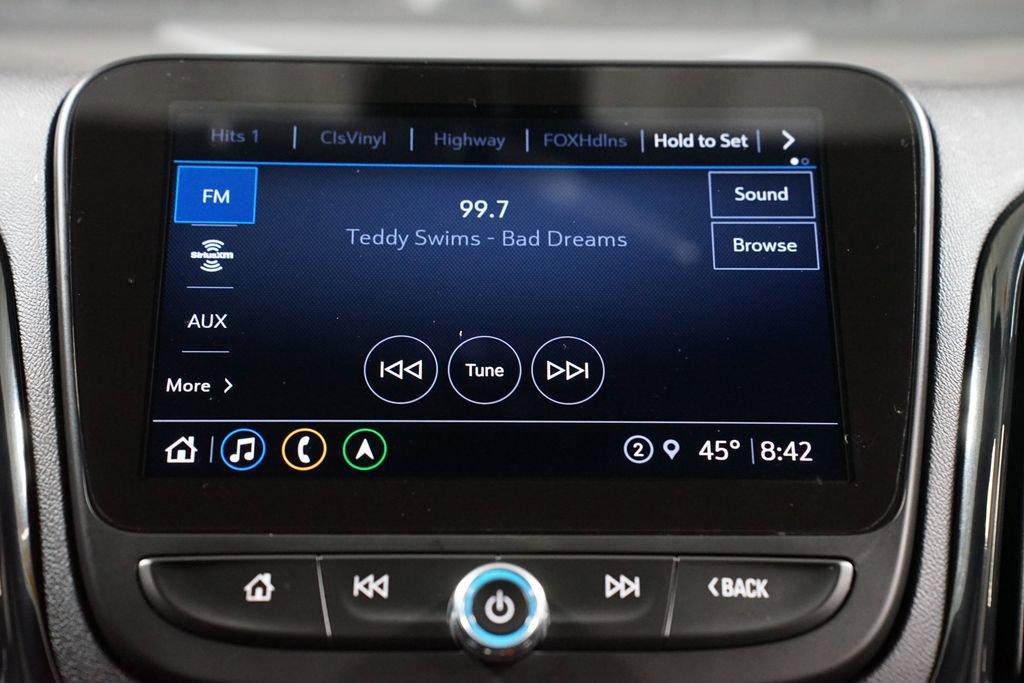 Used 2023 Chevrolet Equinox RS w/ RS Leather Package image 17