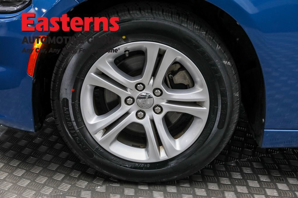 Used 2021 Dodge Charger SXT w/ Leather Interior Group image 33