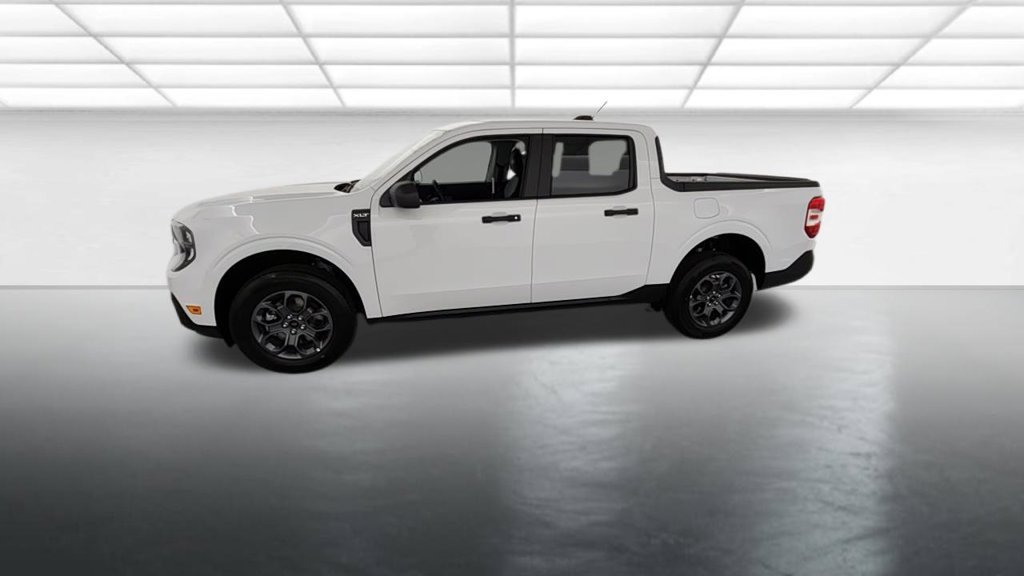 New 2026 Ford Maverick XLT FWD image 3