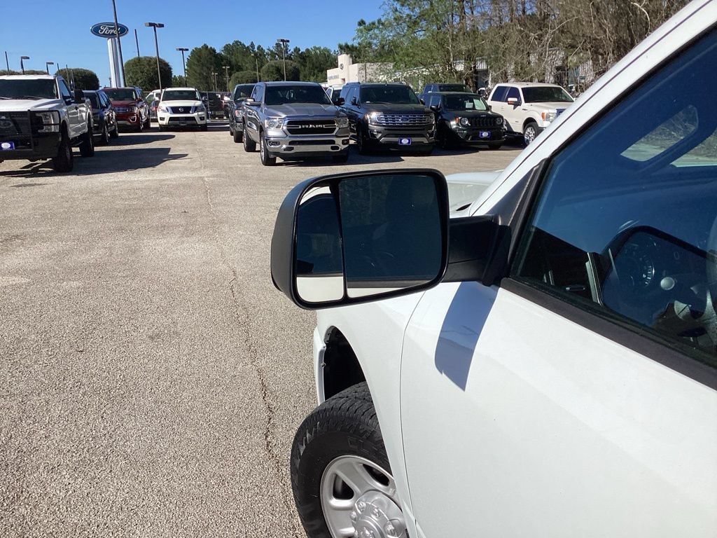 Used 2022 RAM 3500 Tradesman RWD image 22