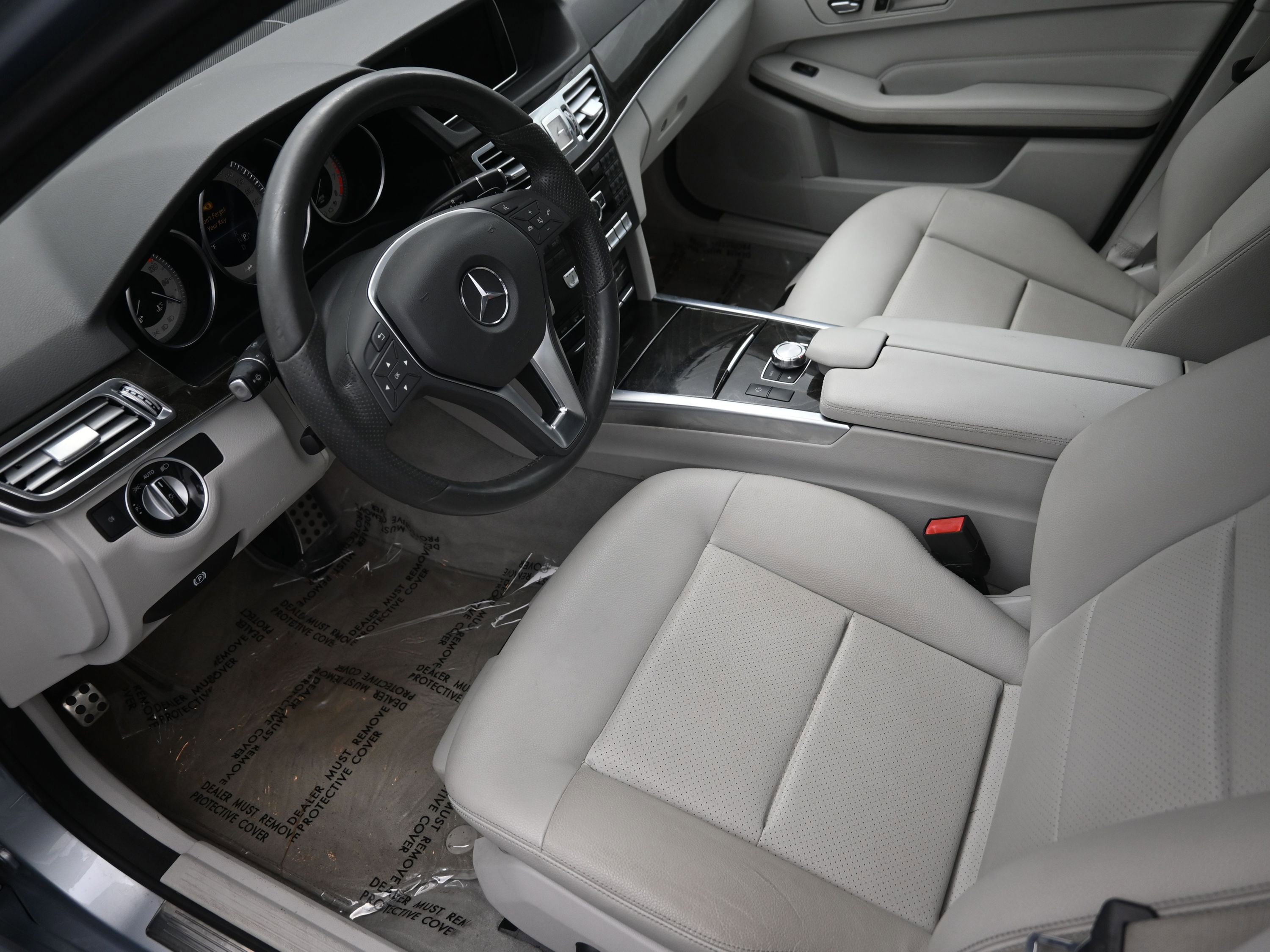 Used 2015 Mercedes-Benz E 350 Sedan image 11