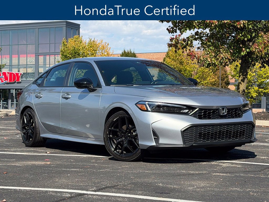 Used 2025 Honda Civic Sport image 3