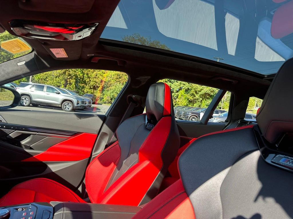 New 2026 BMW M5 Touring image 17