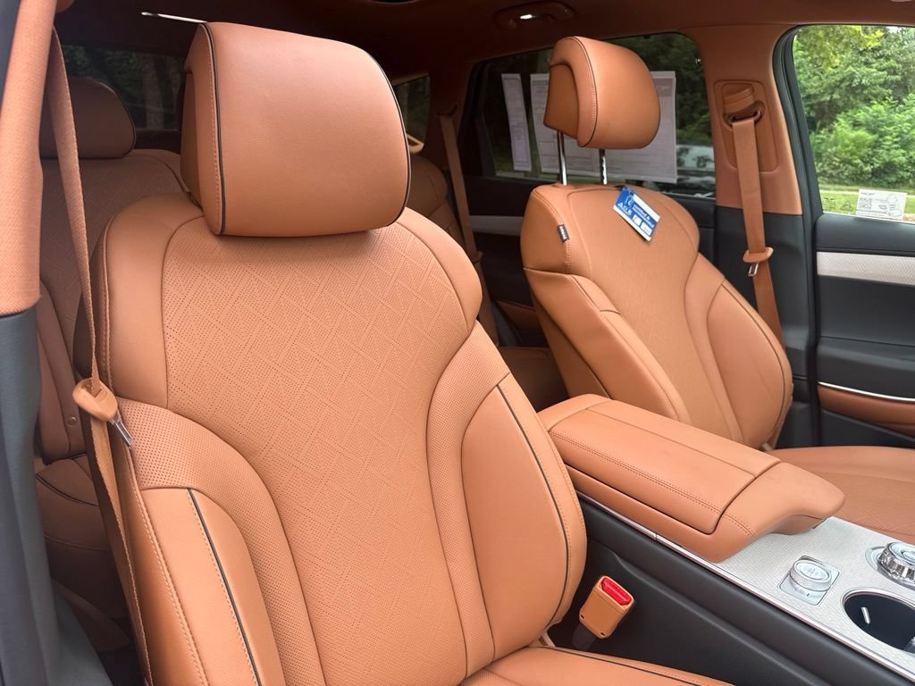 New 2027 Genesis GV80 2.5T Prestige AWD/4WD image 37