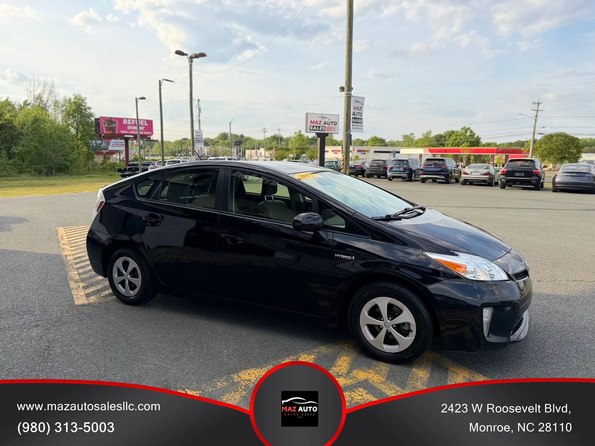 Used 2013 Toyota Prius Three image 3