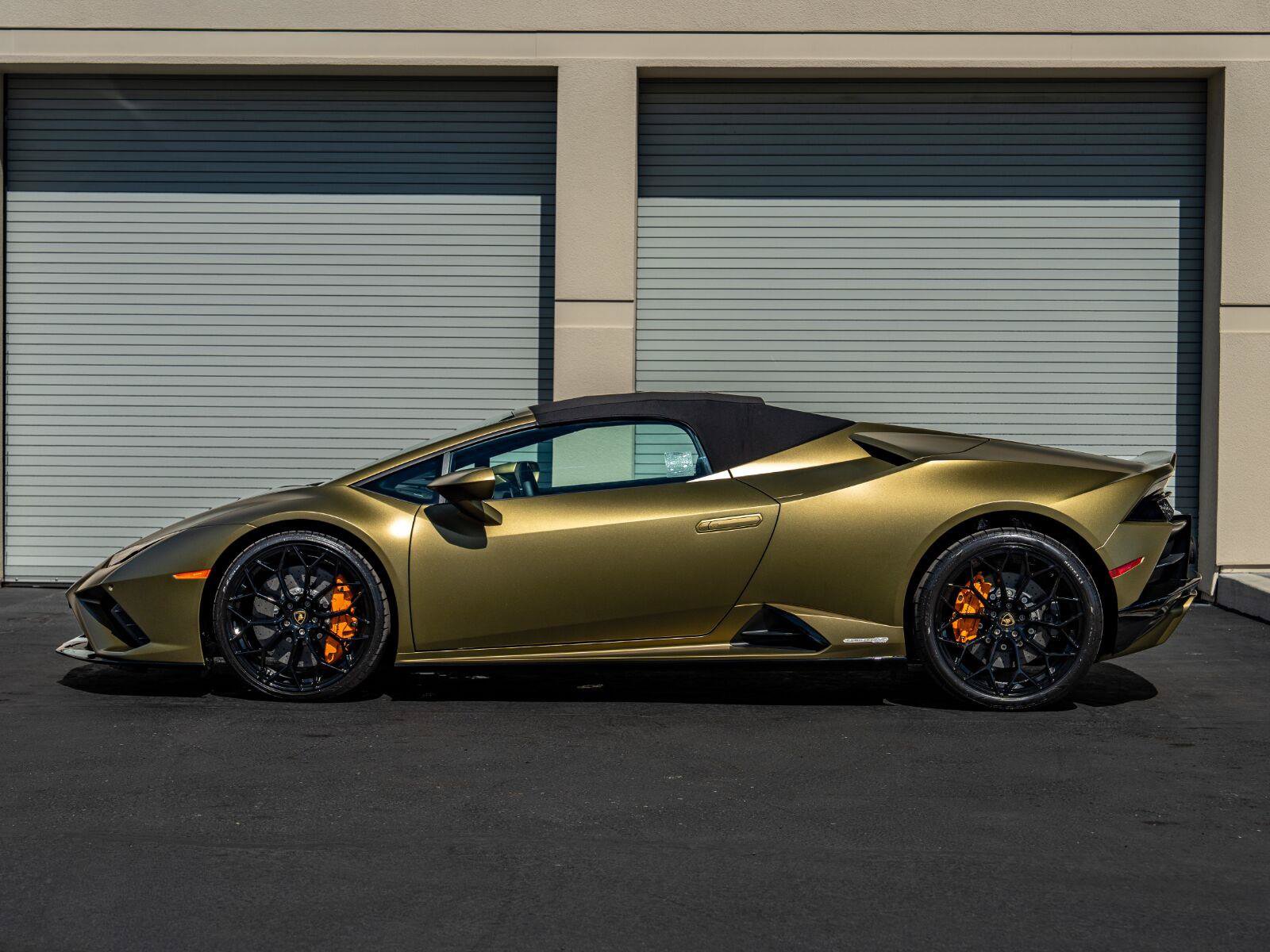 Used 2023 Lamborghini Huracan EVO RWD image 81