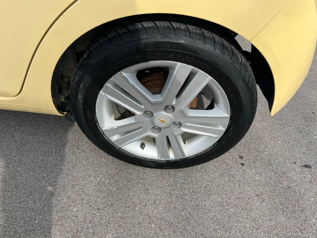 Used 2014 Chevrolet Spark LT image 13