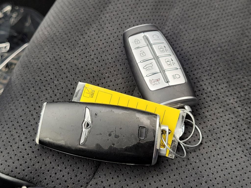 Used 2022 Genesis GV70 3.5T Sport w/ Sport Prestige Package image 25