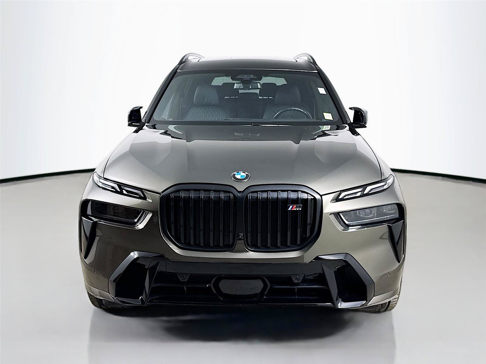 Used 2024 BMW X7 M60i w/ Executive Package AWD/4WD image 4