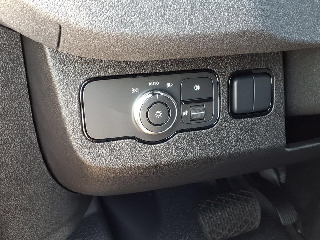 New 2026 Mercedes-Benz Sprinter 2500 image 14