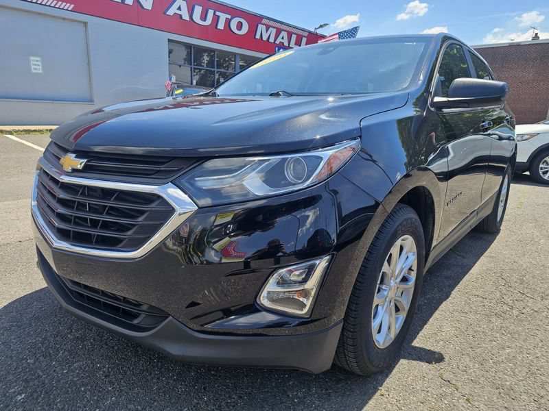 Used 2020 Chevrolet Equinox LS w/ LS Convenience Package FWD image 1