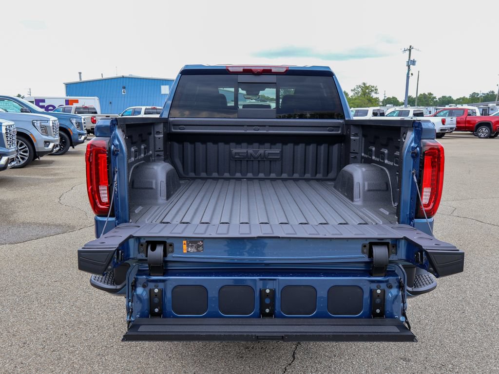 New 2026 GMC Sierra 1500 Denali w/ Technology Package AWD/4WD image 5
