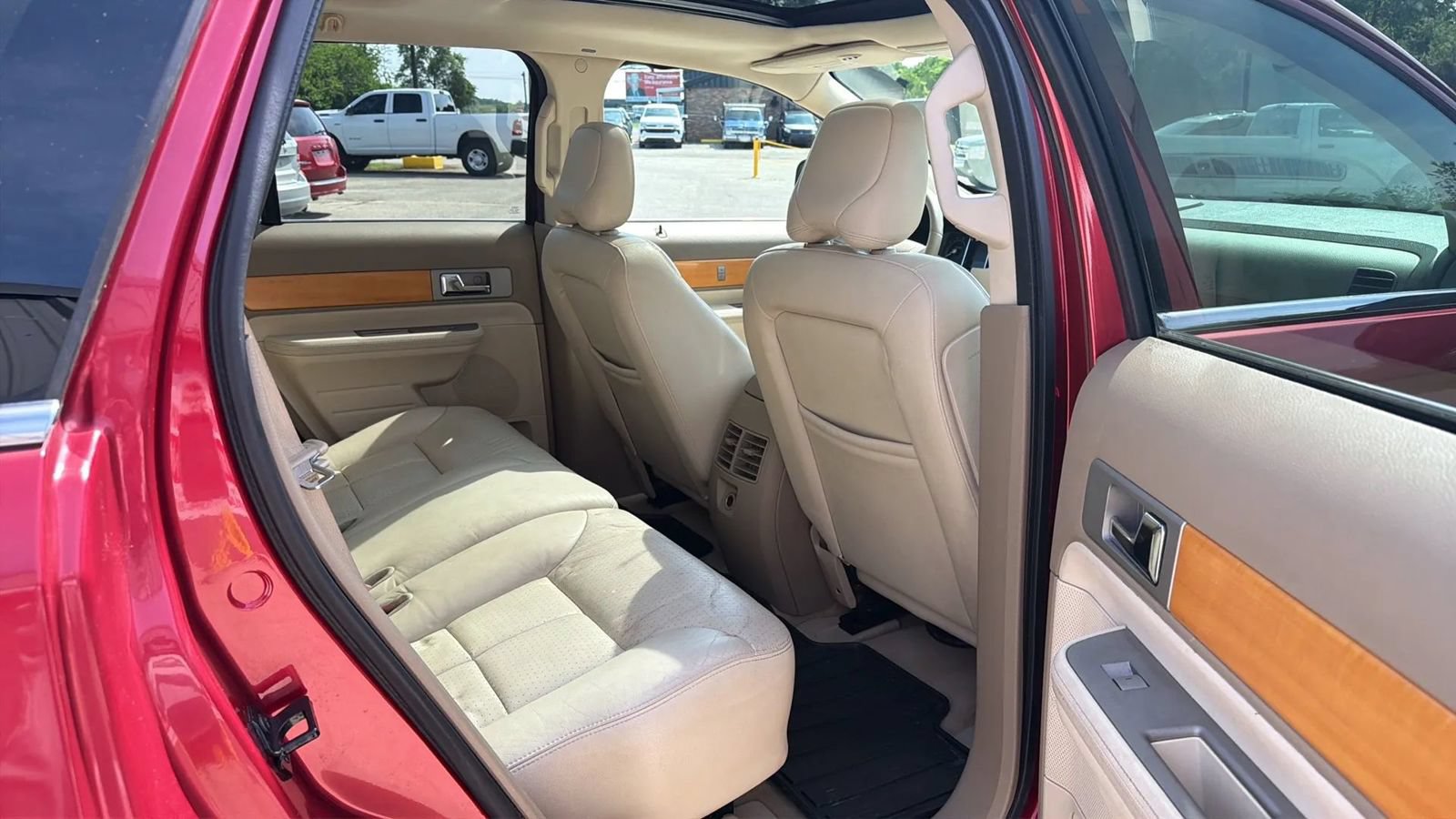 Used 2007 Lincoln MKX AWD image 17