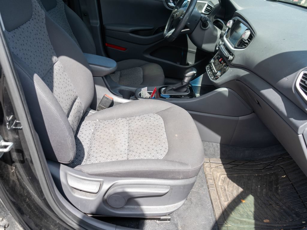 Used 2017 Hyundai Ioniq SEL FWD image 10