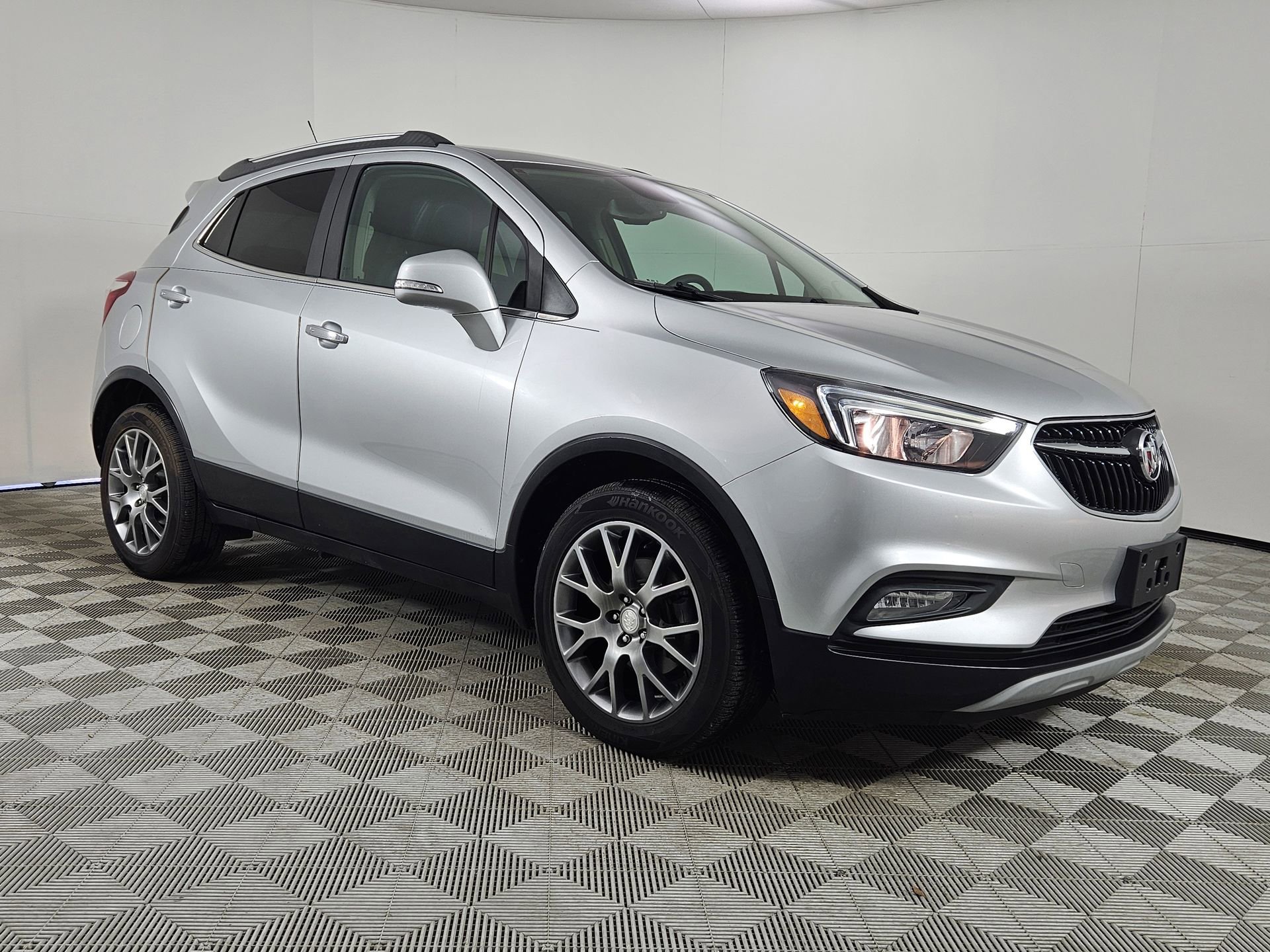 Used 2018 Buick Encore Sport Touring FWD image 1