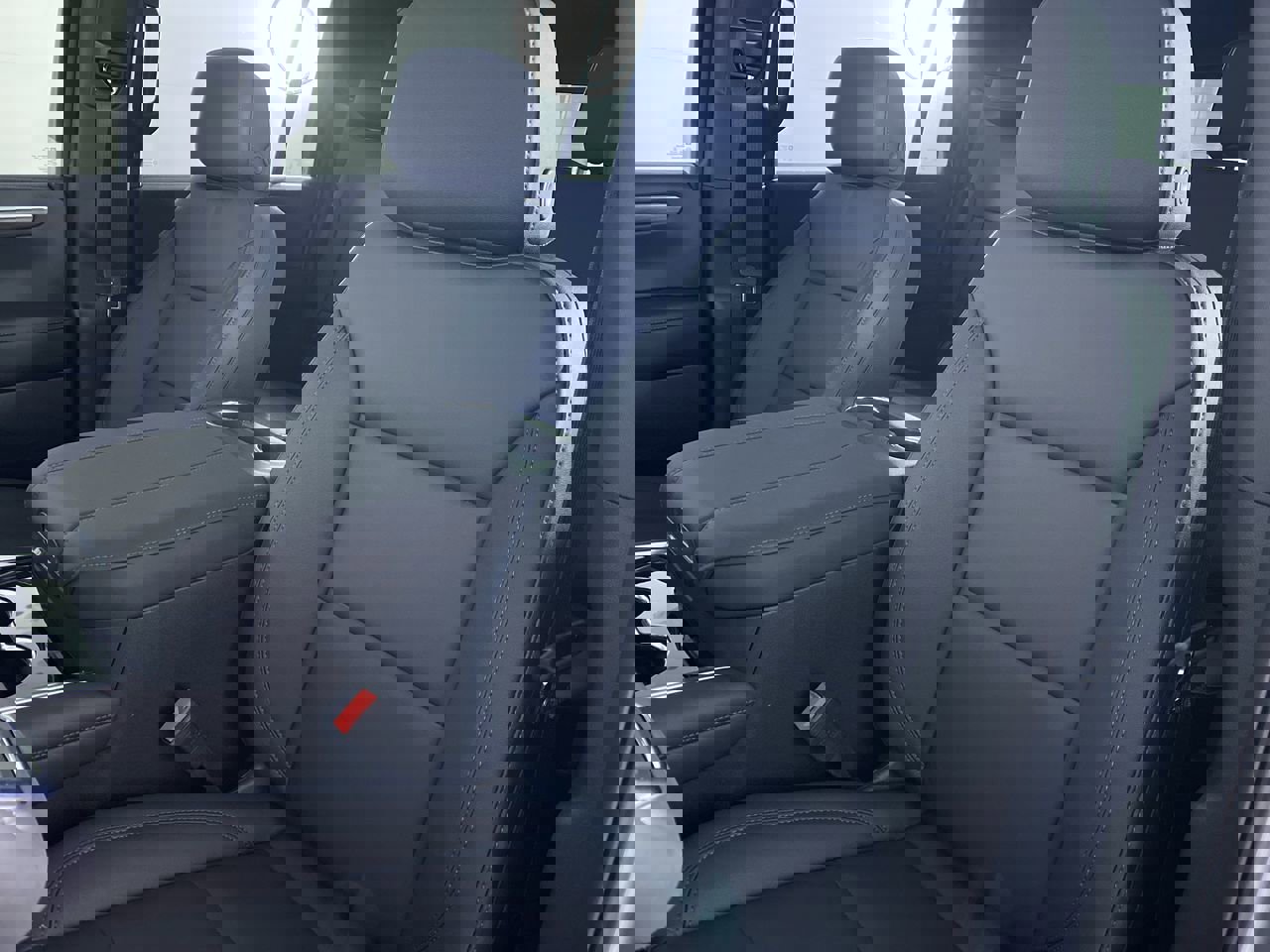 New 2026 Chevrolet Suburban Z71 w/ Comfort Package image 12