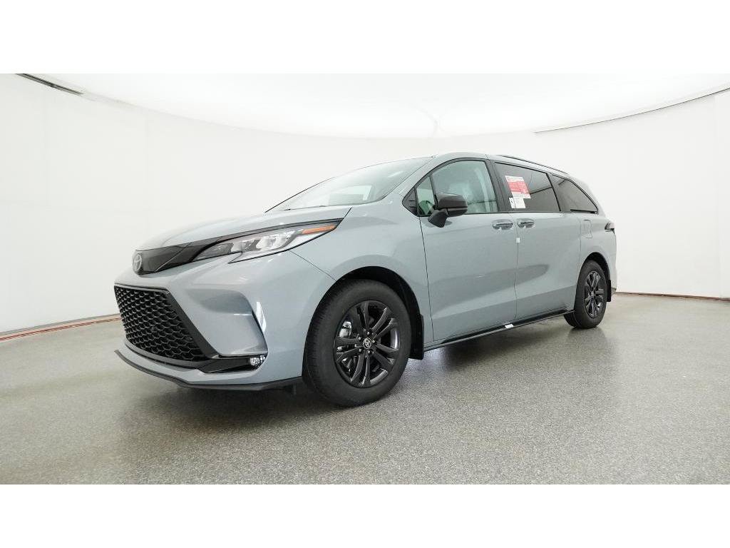 New 2026 Toyota Sienna XSE AWD/4WD image 17