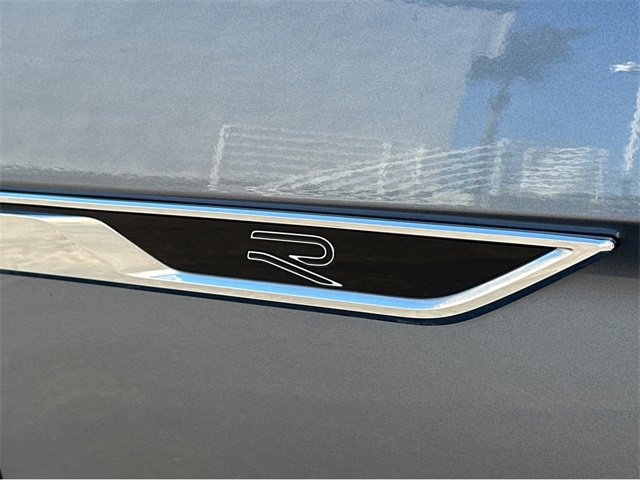 Used 2021 Volkswagen Atlas SEL R-Line image 17