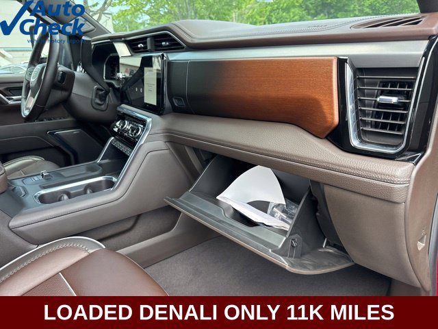 Used 2024 GMC Sierra 3500 Denali AWD/4WD image 32