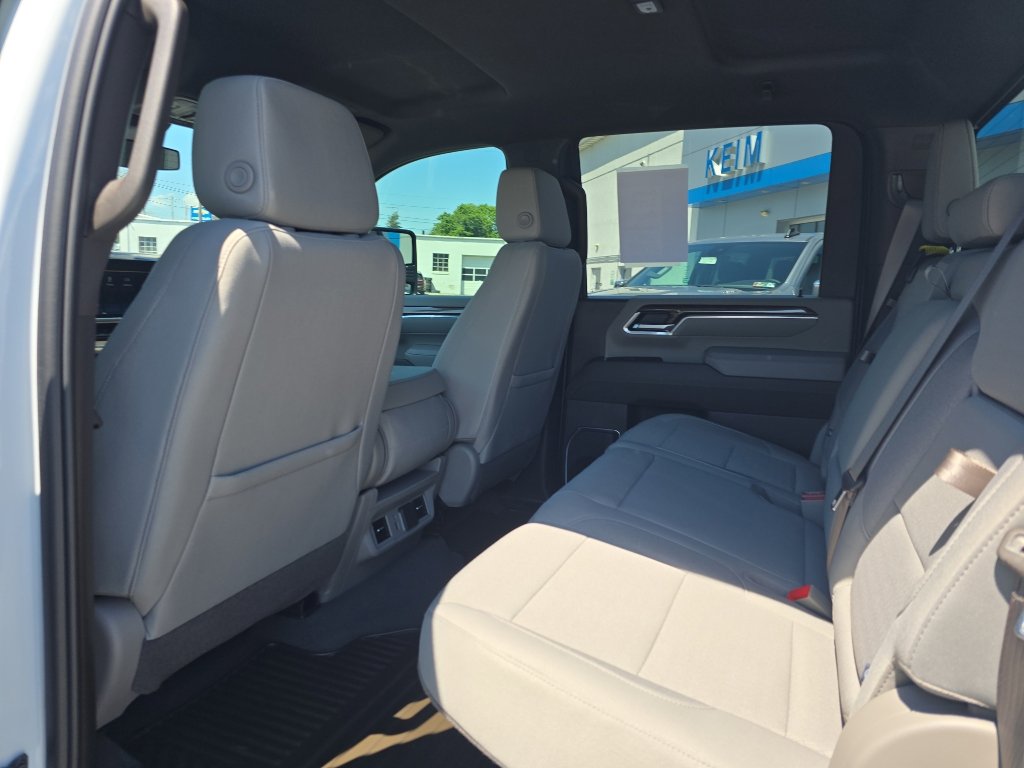 Used 2025 Chevrolet Silverado 2500 LT w/ Convenience Package AWD/4WD image 14