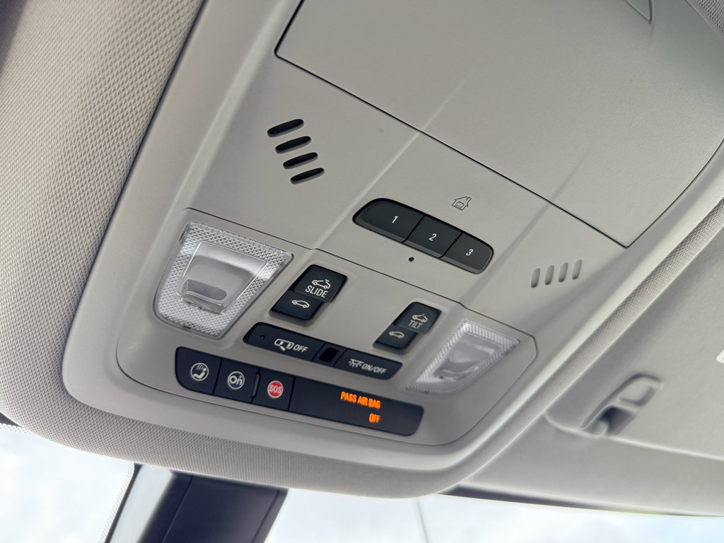 Used 2017 GMC Acadia SLT FWD image 20