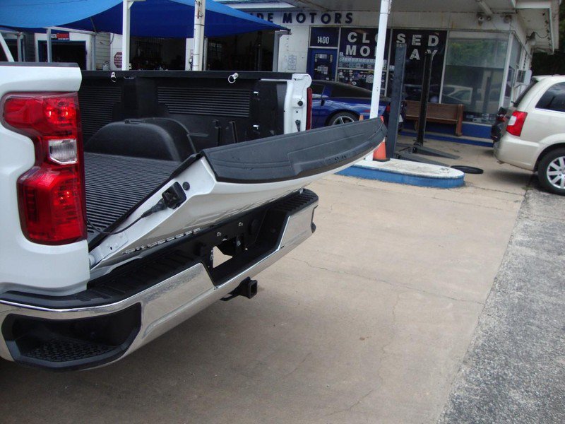 Used 2025 Chevrolet Silverado 1500 W/T RWD image 8