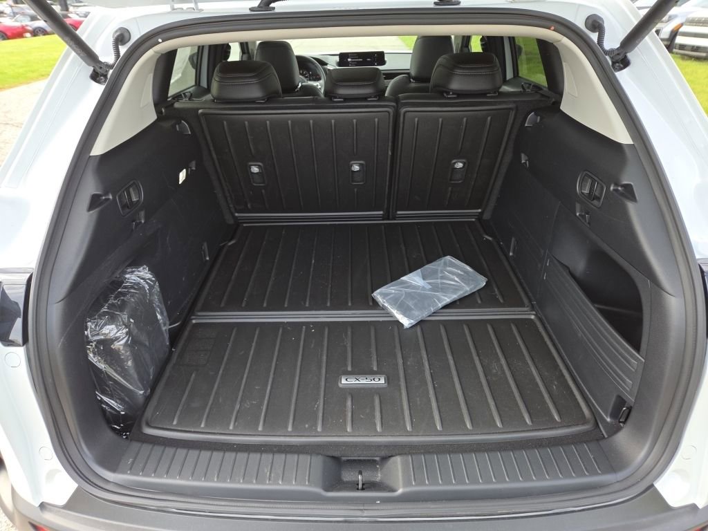 Certified 2025 MAZDA CX-50 AWD 2.5 Hybrid w/ Weather Package image 19
