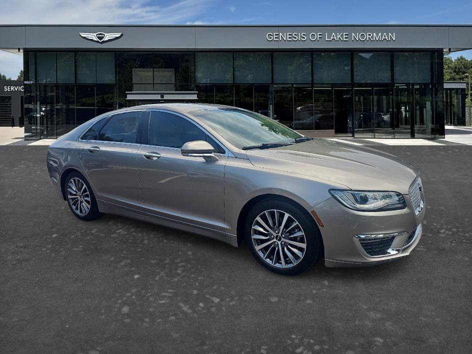 Used 2018 Lincoln MKZ Select w/ Select Plus Package FWD image 3