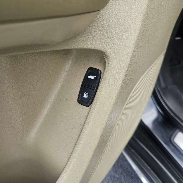 Used 2019 Acura MDX SH-AWD image 17
